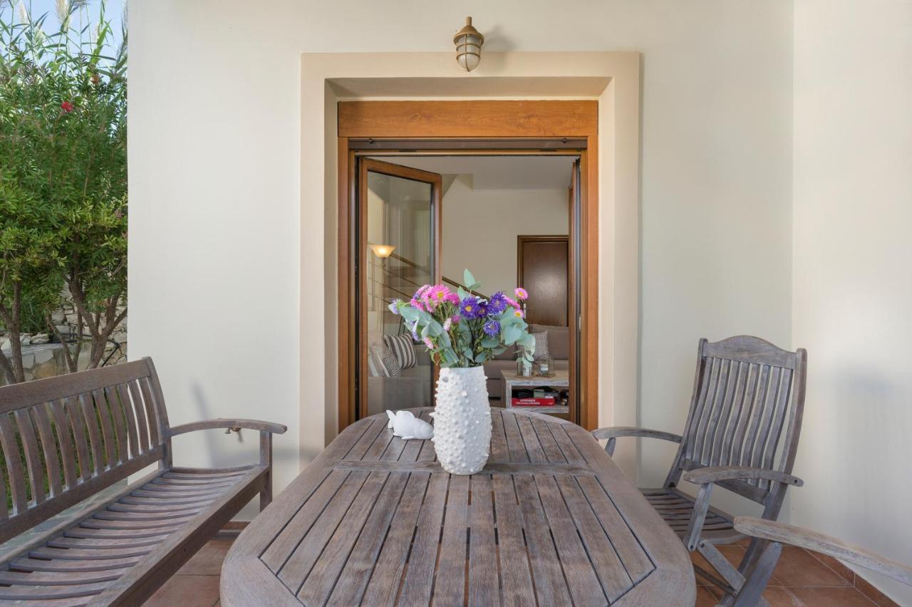 Bluefairy Villas Kávallos Εξωτερικό φωτογραφία
